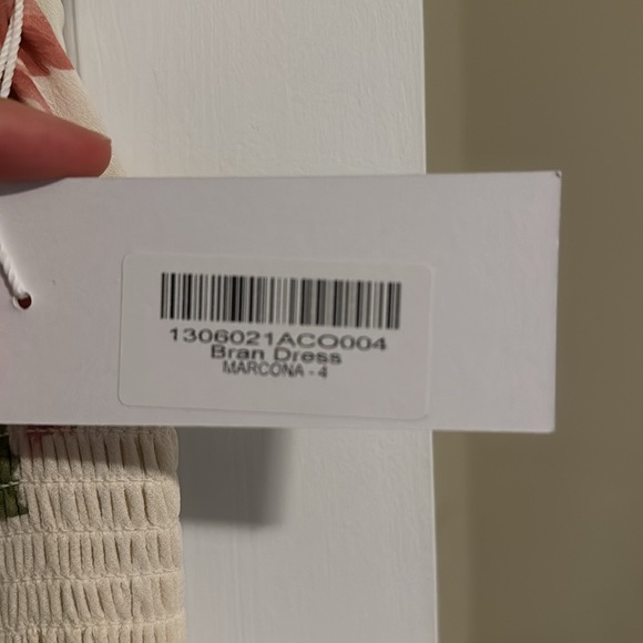 Reformation Bran dress NWT size 4 - Picture 3 of 3